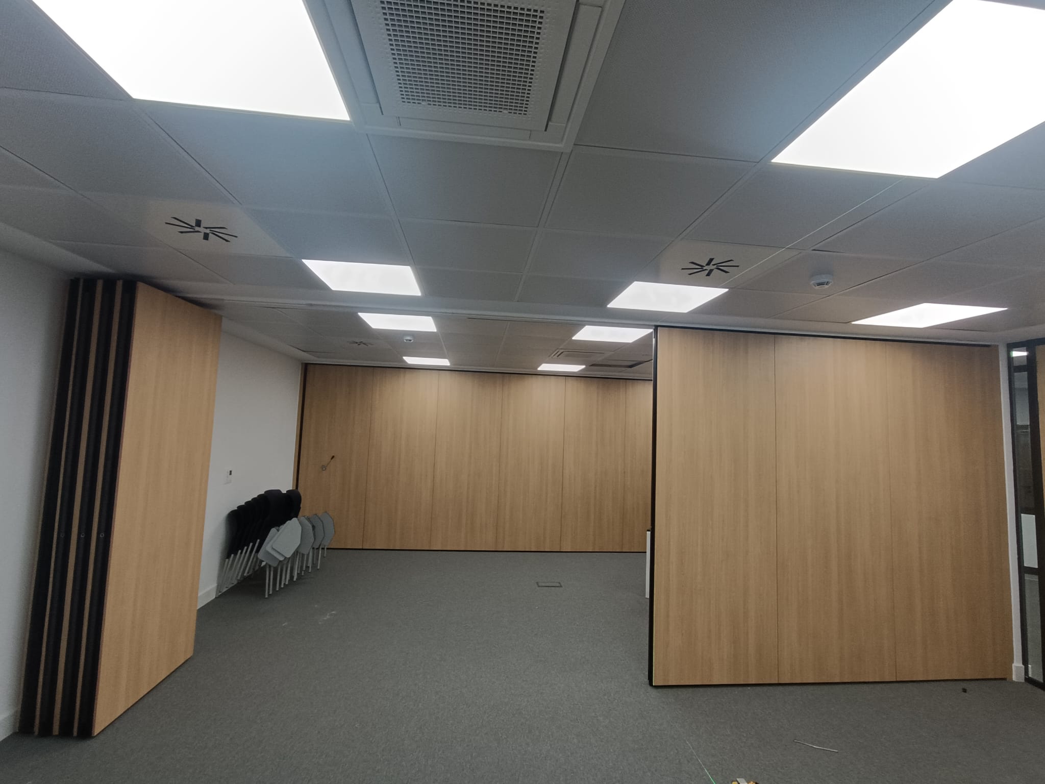 OFICINAS LEROY MELIN MADRID TABIQUE MOVIL S-106 (3)